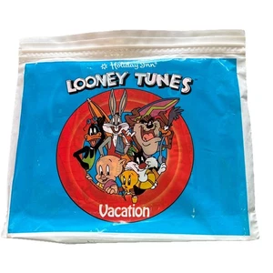 Looney Tunes Holiday Inn Hotel Postkarten, Spiel, Urlaub Stickerbuch Vintage - Bild 1 von 9