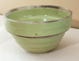 Antique 5" Ring Ware Stoneware Chartreuse / Lime Green Mixing Bowl - Picture 1 of 7