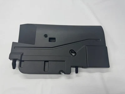 Infiniti Q60 0EM 2017-2022 cubierta de ajuste de panel inferior derecho de rodilla  Foto 1 de 3