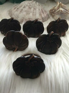 6 schöne Metall Serviettenringe Kürbis Ernte Herbst kupferfarben edler Touch - Bild 1 von 3