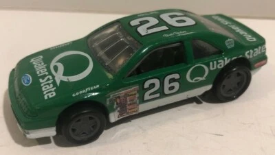 Hot Wheels Pro Circuit 1989 - #26 Brett Bodine - Quaker State Ford - 1:64  - Image 1 of 4
