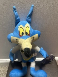 WB Looney Tunes 13” Wile E Coyote As Batman Plush Toy Factory - Picture 1 of 6
