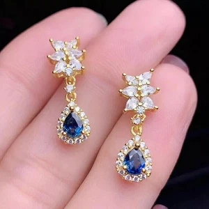 Pendiente de lujo enchapado en oro amarillo de 14 k con topacio azul creado en laboratorio corte pera de 2,70 quilates - Imagen 1 de 5