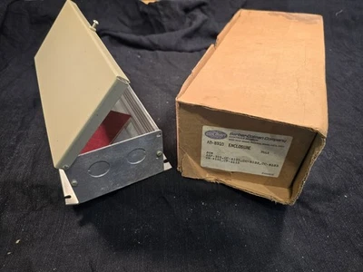 BARBER COLMAN AD-8910 METAL ENCLOSURE  - NOS - Image 1 of 4