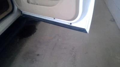 Passenger Front Door Fits 11-14 SIERRA 2500 PICKUP 5114101 - Image 1 of 3