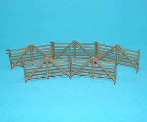 BRITAINS LEAD FARM No. 527 HURDLE FENCING (5 PCS) 1930s ENGLAND - Picture 1 of 2