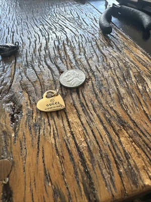 gucci zipper pull charms Gold Heart - Image 1 of 2