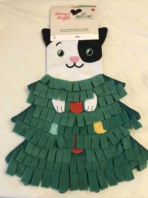 Merry & Bright Snuffle Mat Dog Cat Toy Christmas DOG Sniffing Puzzle NEW - Image 1 of 4