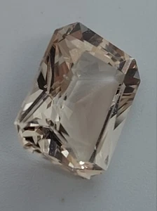 Huge natural morganite gemstone - faceted African morganite 11.45 CTS - Picture 1 of 10