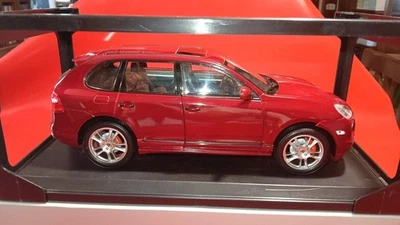 NOREV 1/18 PORSCHE CAYENNE GTS BORDEAUX - Immagine 1 di 4