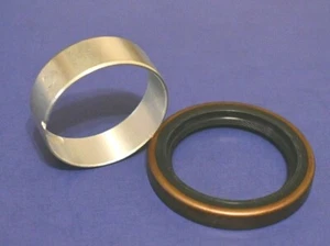 Front Pump Oil Seal & Bushing For Ford FMX Automatic Transmission 1968 - 1981 - Picture 1 of 3