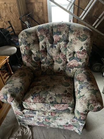 Vintage Broyhill Flared Tuxedo Chair Floral Cover