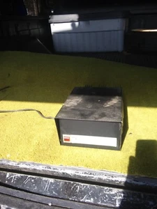 Regency P1412 regulated power supply, 120 to 12 volt - Picture 1 of 2