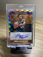 2017-18 Panini NBA Hoops Donovan Mitchell #RA-DML Rookie Auto 