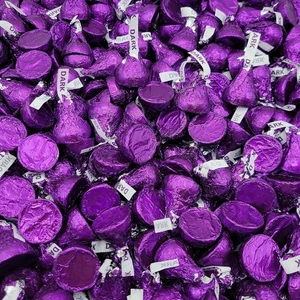 Kisses Special Dunkle Schokolade - ca. 500 Stück - mild süße Bulk Bonbons,... - Bild 1 von 3