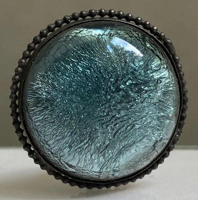 Petit cache-clou ancien 24 mm - Verre et métal 1900 - Photo 1/4