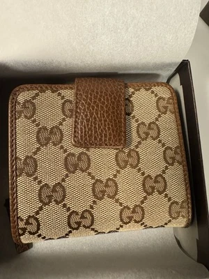 Nueva Cartera Gucci Beige Marrón Firma GG Pequeña Doble Cremallera Mujer 346056 Foto 1 de 4