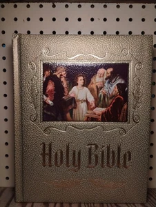 Holy Bible OLD AND NEW TESTAMENTS RED LETTER EDITION HEIRLOOM BIBLE... - Picture 1 of 12