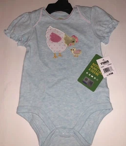 Neu mit Etikett Lizenz John Deere T-Shirt Mädchen Einteiler Shirt 6/9 Monate. E3 - Bild 1 von 2