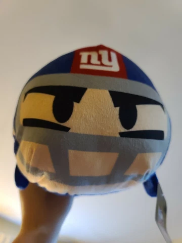 *new* NEW YORK GIANTS PLUSH FOOTBALL PLAYER Round1 Amusement Prize Cover