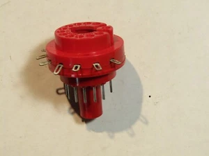 Adaptador de conversión Pomona modelo 2380 CRT - Imagen 1 de 3