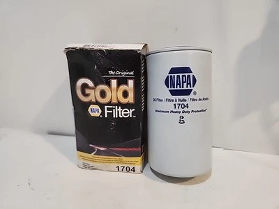 NAPA Oil Filter 1704 - Image 1 of 2