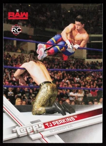 Tarjeta de lucha libre Topps WWE TJ Perkins #31 2017 novato radiocontrol - Imagen 1 de 2