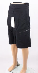 BOTTEGA VENETA NYLON ZIP CARGO BERMUDA SHORTS MENS DARK BLUE RRP £650 AD - Picture 1 of 7