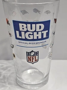 VINTAGE 16 OZ BUD LIGHT SPONSOR NFL 32 LOGO TEAM 6” PINT BEER GLASS - Picture 1 of 4