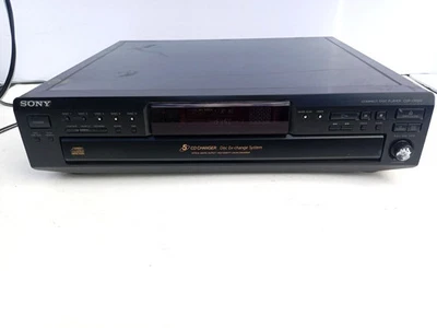 *UNTESTED BUT POWERS ON* SONY CDP-CE245 5 CD COMPACT DISC PLAYER CHANGER 11W ^ - Image 1 of 4
