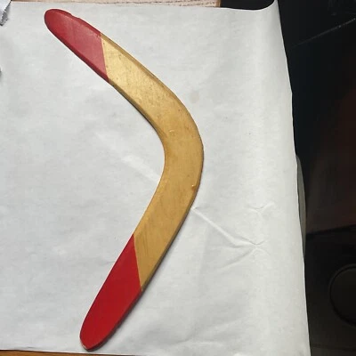 Wooden returning boomerang - Image 1 of 3