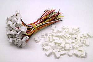 50 SET JST XH 2,5-4 Pin Connettore Batteria Donna & Maschio con Filo 120MM - Foto 1 di 3