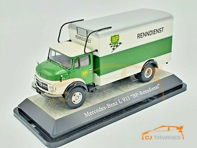 PREMIUM CLASSIXXS 12005 MERCEDEZ BENZ L911 " BP - RENNDDIENST " 1/43 - Image 1 of 3
