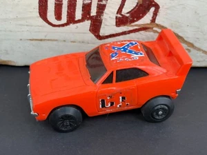 Vintage Dukes of Hazzard General Lee Knickerbocker Stunt Buster Friction Car - Picture 1 of 5