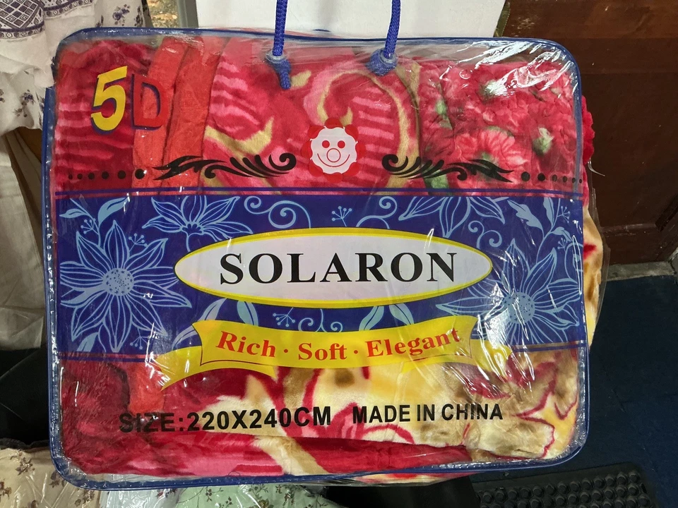 New Heavy Weight 2PLY Reversible Comforter Warm Soft Blanket Bed Throw King Size - Image 1 of 1