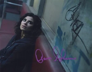 Diane Guerrero handsigniertes 8x10 Foto COA - Bild 1 von 1