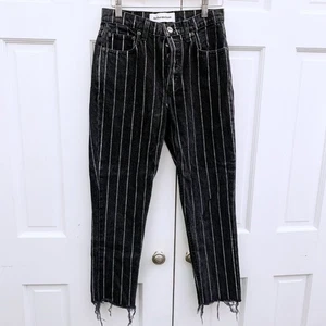 Reformation Roper Cropped Straight Jean in Sulu - Picture 1 of 7