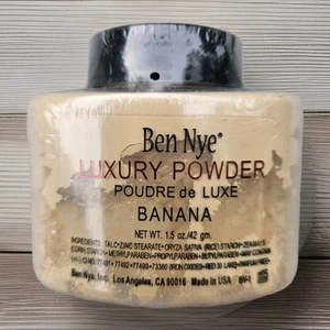 Ben Nye Banana Powder 1.5oz Authentic Luxury Face Makeup Kim Kardashian, Sealed - Picture 1 of 4