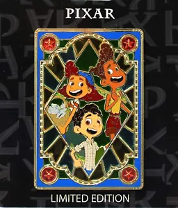Prendedor Jumbo Vitral Disney Pixar Rosa A La Mode LE 300 - Luca Alberto Giulia - Imagen 1 de 2
