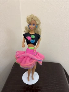 Barbie bambola capelli biondi completamente vestita 1966 - Foto 1 di 14
