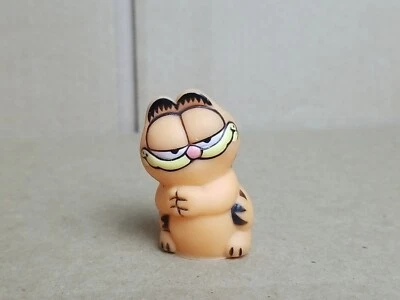 Garfield 1981 Vintage Figure Rubber Toy By United Feature Syndicate Inc  - Image 1 of 4