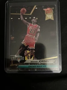 1992-93 Fleer Ultra MICHAEL JORDAN - Dunk Rank #16 - #216 - Picture 1 of 2
