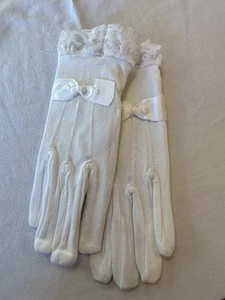 Short White Dress Gloves Lace Trim Bow Youth Size 7-14 - Picture 1 of 4
