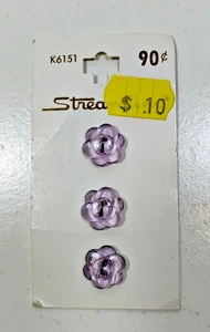 Vintage Streamline lila Rose Knöpfe x 3 Stück 2-Loch 11/16" Karte B47 - Bild 1 von 4