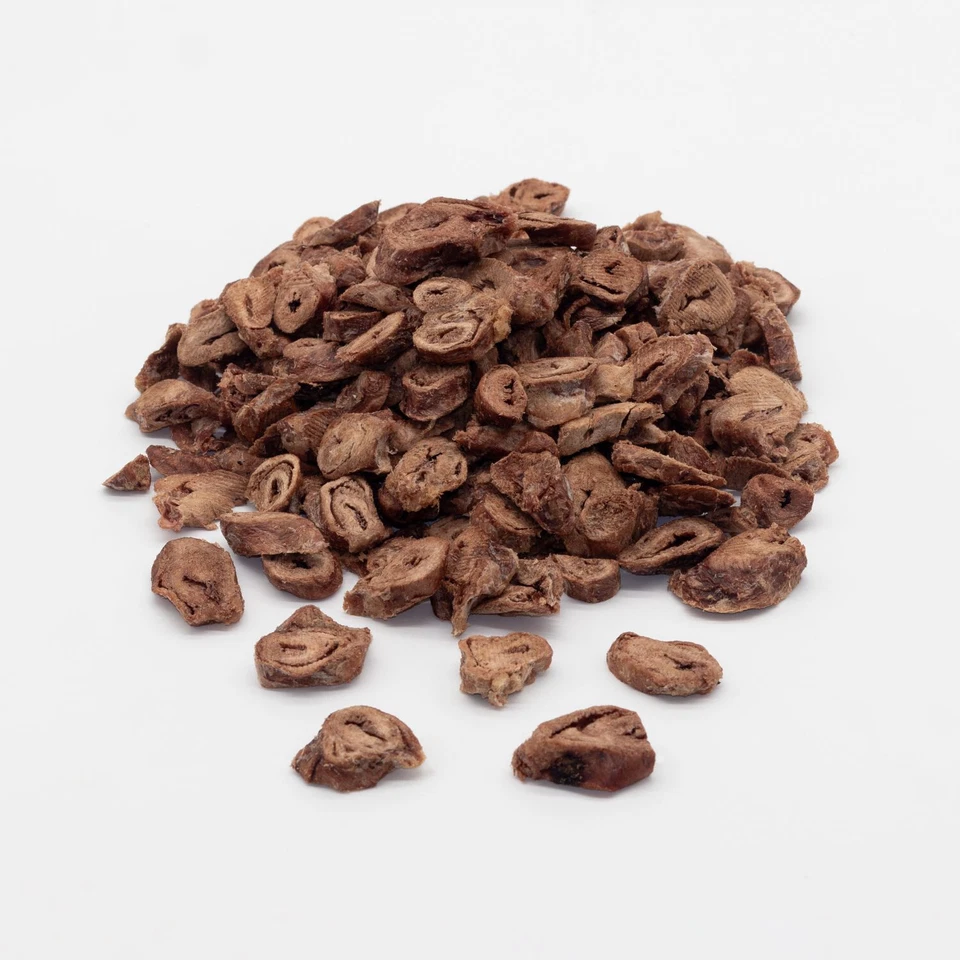 BOBS BARF Hühnerherzen 250g Barf, Gefriergetrocknet, Trockenbarf, Leckerli, Reisebarf