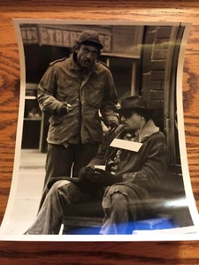 NBC 1986 Press Photo Bruce Weitz & Dennis Franz Television's "Hill Street Blues" - Picture 1 of 2