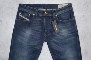 BNWT NEW DIESEL LARKEE 0853R 853R REGULAR STRAIGHT JEANS MEN 32x32 32/32 W32 L32 - Picture 1 of 14