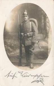Tarjeta fotográfica 1ª GM soldado alemán Pickelhaube Sajonia Döbeln en Francia - Imagen 1 de 2