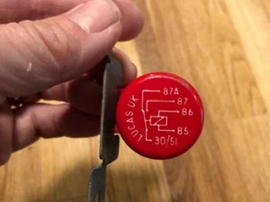 Relé intermitente de 5 pines círculo rojo Jaguar fabricante de equipos originales Lucas 33374A 33374 con soporte - Imagen 1 de 1