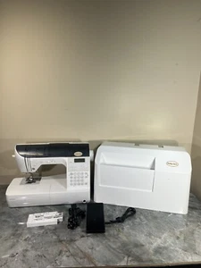BABY LOCK DECORATOR'S CHOICE BLDC2 SEWING MACHINE BLDC2 - FOR PARTS/REPAIR - Picture 1 of 12